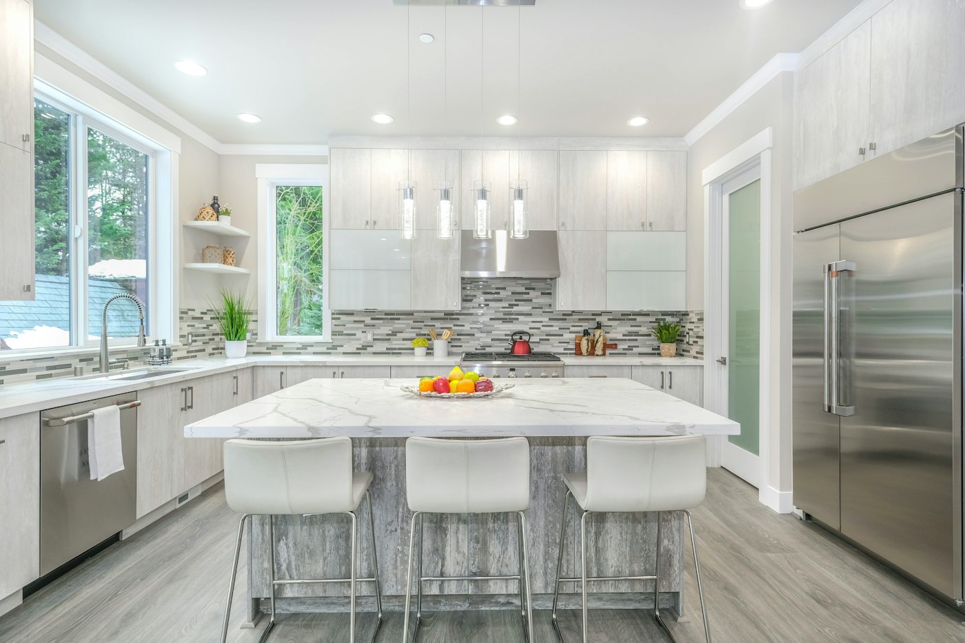 Open-Concept Kitchen Remodel – Kitchens, Toronto